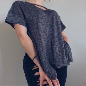 Super cute grey shirt!